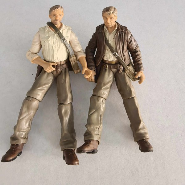 画像4: 1個10cm漫画アニメインディジョーンズアクションフィギュア模型人形子供PVC教育収集玩具 S254000934604346 (4)