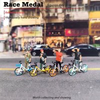 レースメダル 1/64 ミニ手作りモデル自転車フィギュアシーンとミニチュア風景 1:64  S22d4038379866