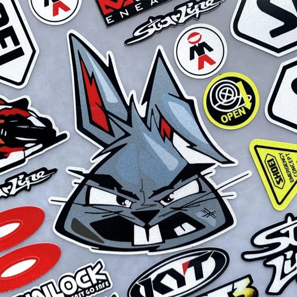 画像3: 01: 全セット反射オートバイステッカー モトバイクフェアリング風防フェンダー燃料タンクヘルメットボディアクセサリーデカール防水 S20d8479194599 (3)