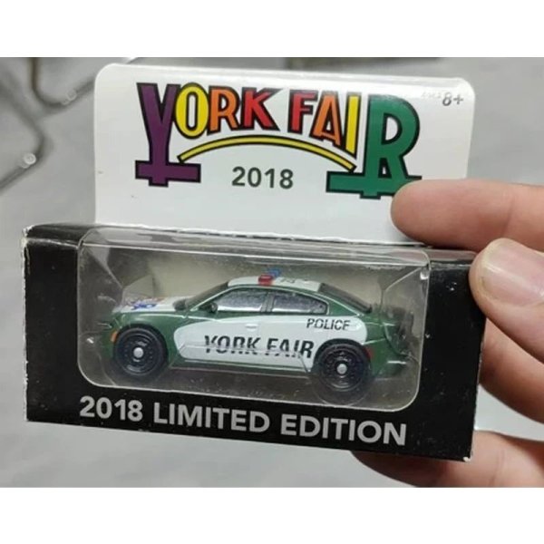 画像1: [車3] 596 合金車 1:64スケール レスポンダー ニューヨーク市警察 ダイキャストコレクション モデルカー チャイルドトイ S22d8740578811_3 (1)