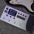 画像2: M-VAVE MK300 エレキギター（マルチエフェクトペダル、ニューラルアンプシミュレーター、300sサイクル、128AMP/360FX/10時間バッテリー駆動） S22d8843200979 (2)