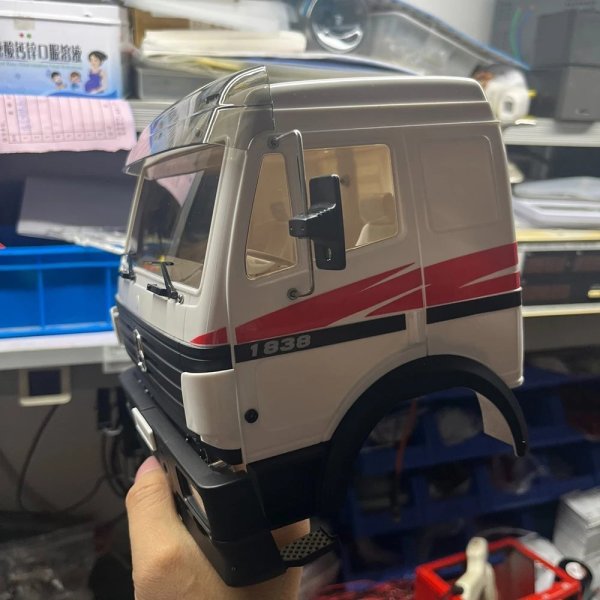 画像4: カーシェル：1/14 タミヤ RC トラック トレーラー ティッパー メルセデスベンツ アクトロス AROCS 3363/1850/1838/3853 ボディシェルパーツ用プラスチックコックピットカーシェル S25d9296075280 (4)