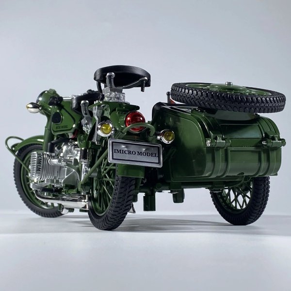 画像1: 1:10 ウラル M72 ソ連 サイドカー オートバイ 合金 金属 ダイキャスト モデル オートバイ 自動車販売店 フロントデスク ディスプレイ 装飾 ギフト S22d9372242038 (1)